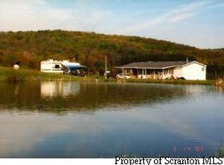 1956 Meshoppen Creek Rd, Montrose, PA 18801