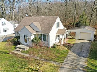 361 Parish Ave, Hubbard, OH 44425