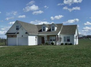225 E Sunset Ridge Dr, Mt Sterling, KY 40353