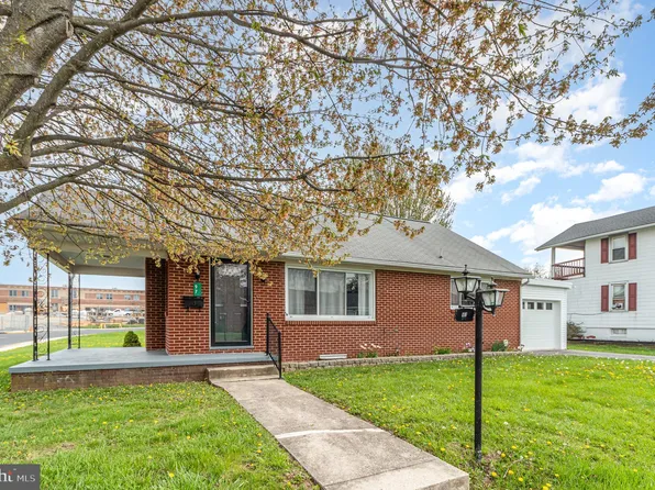 97 Park Ave, Littlestown, PA 17340