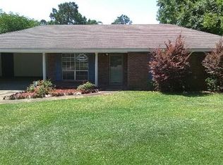 1503 Theresa Dr, McComb, MS 39648