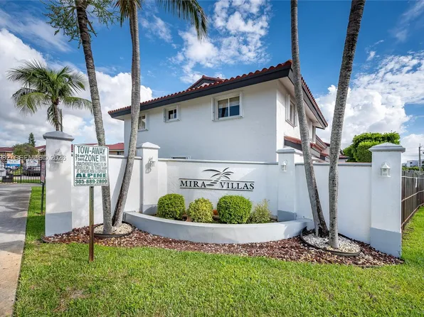 550 NW 82nd Ct APT 383, Miami, FL 33126