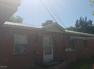 1426 W 11th St, Panama City, FL 32401
