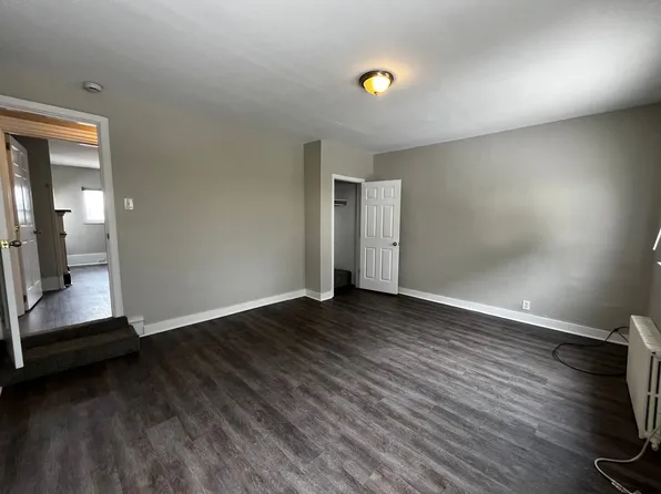 38 Gregory St, Pittsburgh, PA 15203