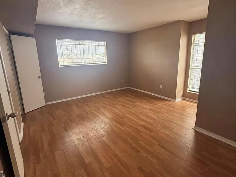 8323 Wilcrest Dr #17002 — Photo 6