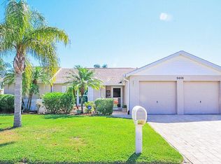 9606 Lake Christina Ln, Port Richey, FL 34668