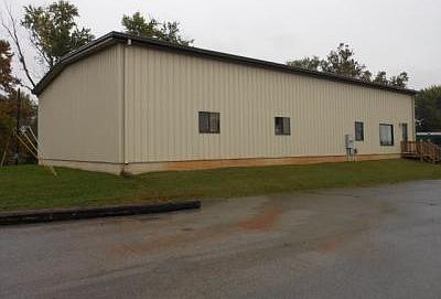 2nd image of 7589 Warm Springs Pike