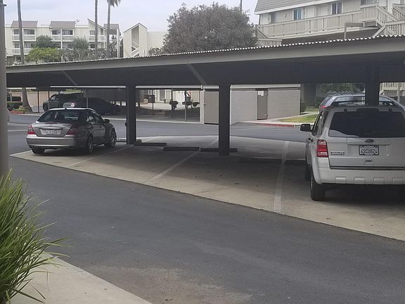 2nd image of 380 E Surfside Dr