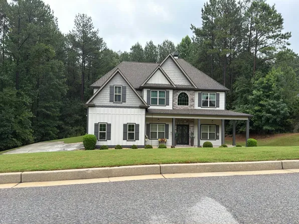 177 Blossom Ln, Newnan, GA 30263