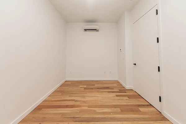 Rented by Nooklyn NYC LLC | media 1