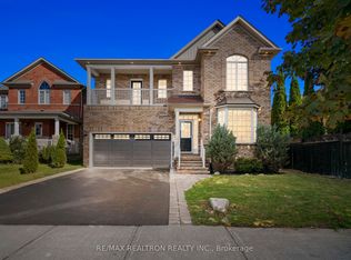 91 Gateway Dr, Aurora, ON L4G7S5