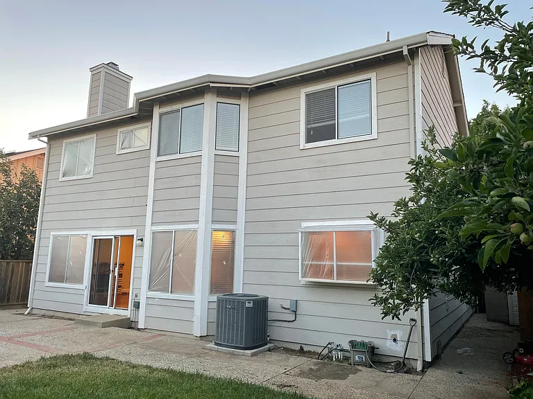 3200 Corbal Ct — Photo 2
