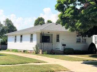 7816 30th Ave, Kenosha, WI 53142