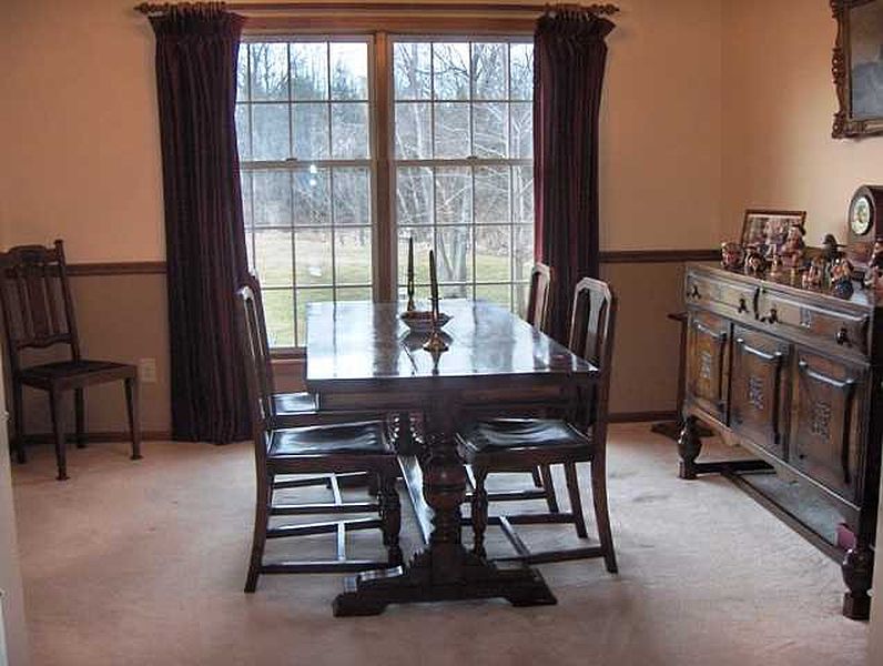 4th image of 15 GLOUCESTER Court