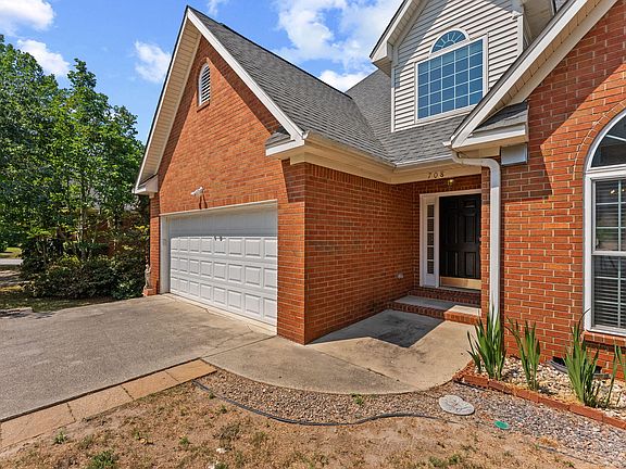 2nd image of 708 Crown Point Court