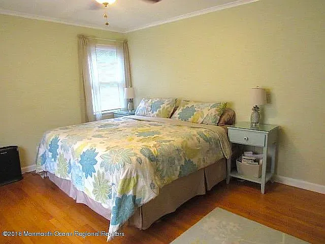 408 Rose Ave — Photo 9