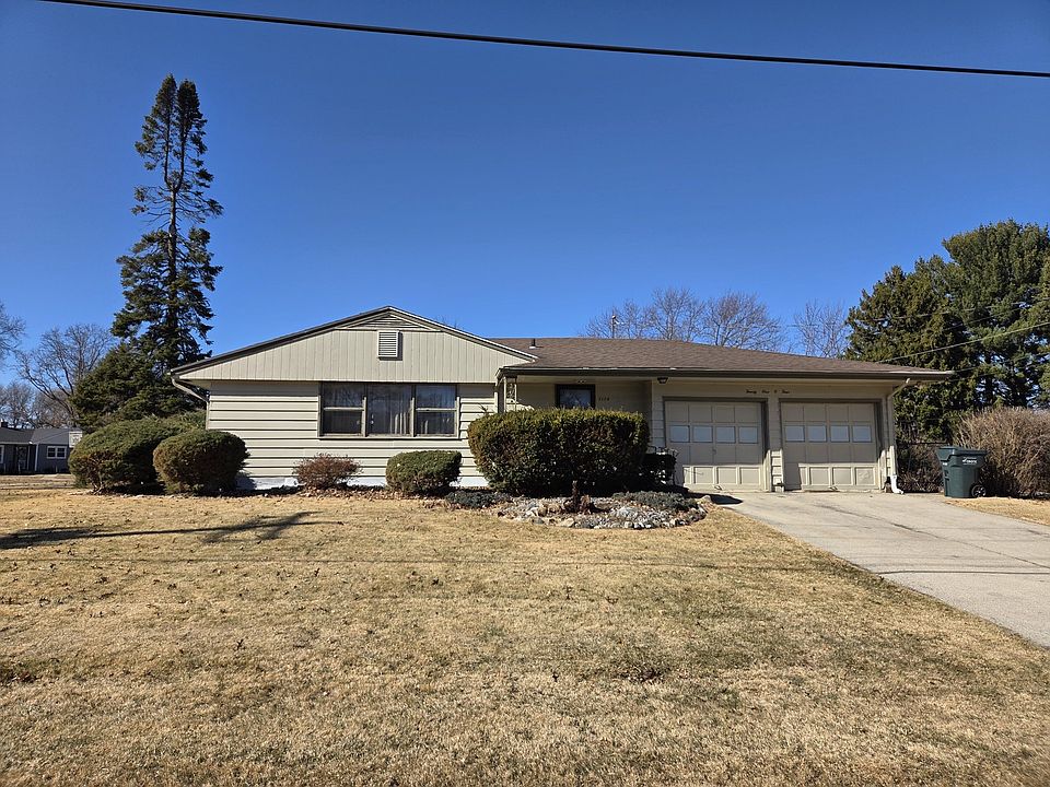 1st image of 2104 Delcy Dr