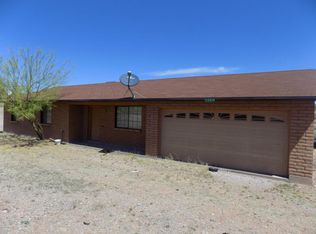 1104 Via Jacaranda, Rio Rico, AZ 85648