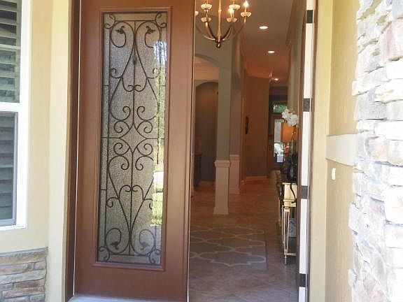 4th image of 70 Cloisterbane Dr
