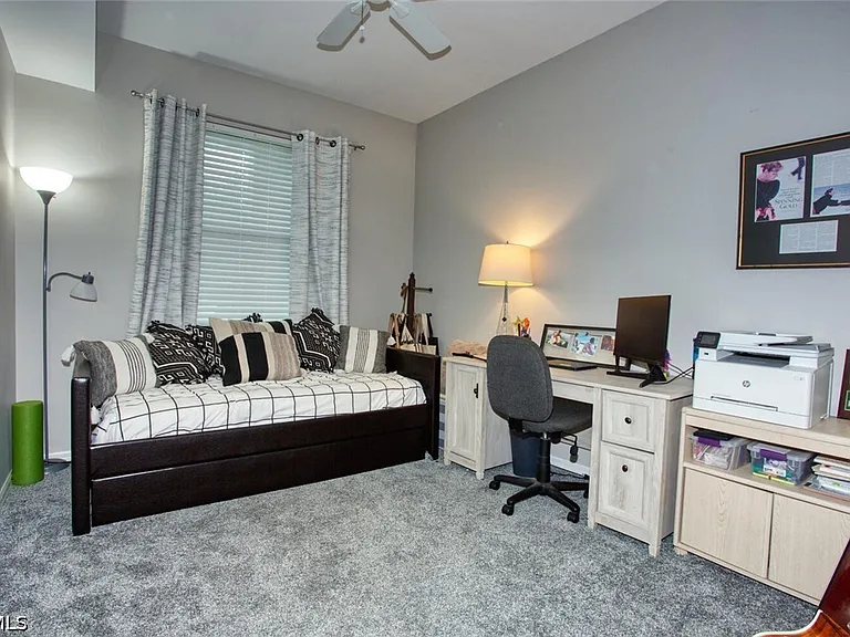 8076 Queen Palm Ln #416 — Photo 10