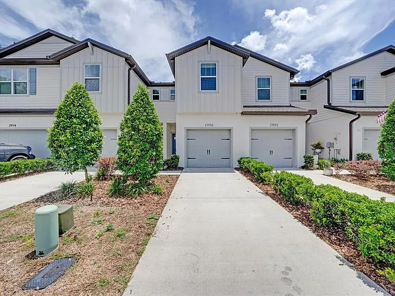 2906 Deer Pine Trl — Photo 2