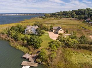 146 Shore Rd, Mount Sinai, NY 11766