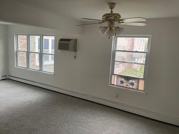 Dinning/ Living Room