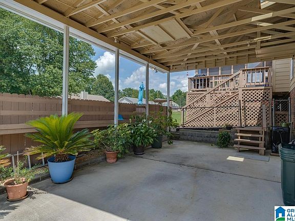 5th image of 908 Pinemeadow Dr
