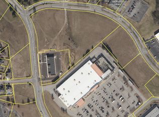 156 Stephen P Yokich Pkwy, Spring Hill, TN 37174