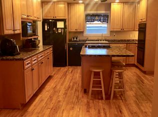 149 Old Town Rd, Hudson, ME 04449