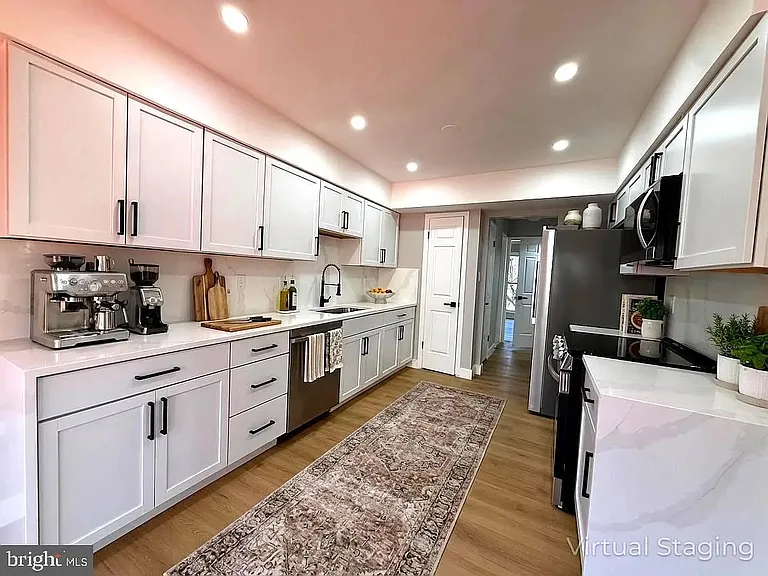 5836 Apsley House Ct — Photo 3