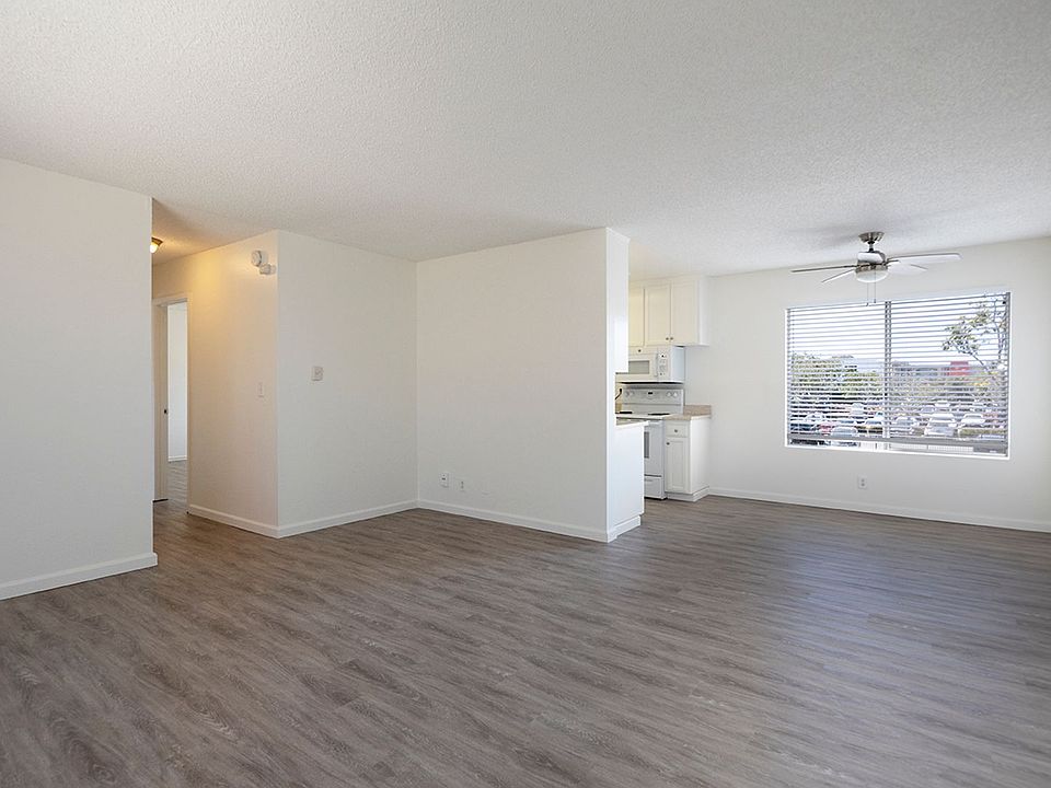 1st image of 3803 Jewell St APT 11