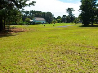 65 Seaside Ln, Edisto Island, SC 29438