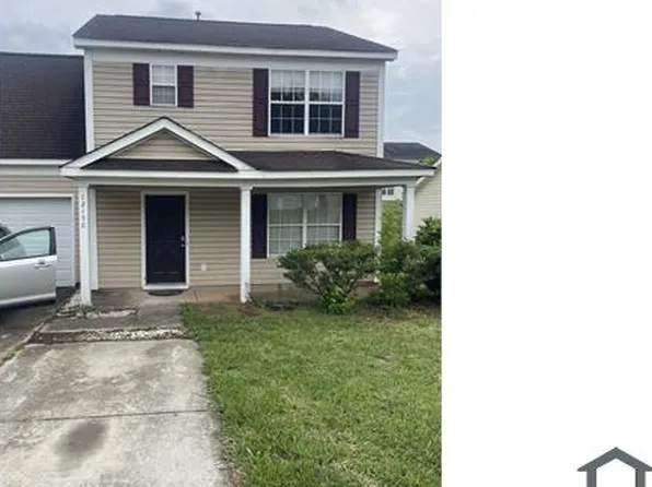 12150 Stewarts Crossing Dr, Charlotte, NC 28215