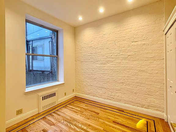4th image of 61 W 10th St APT 1B