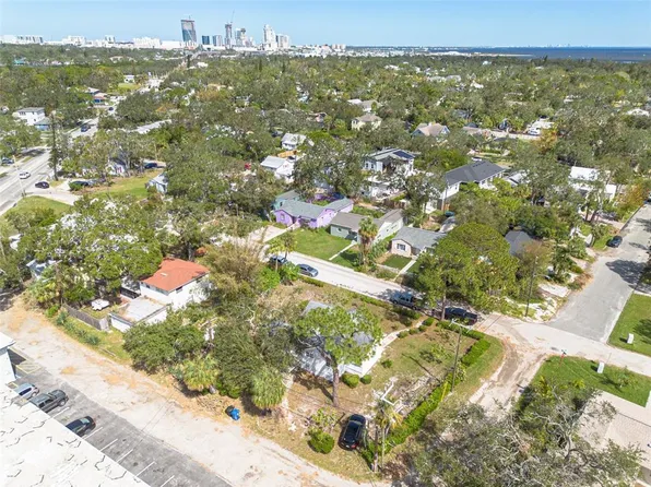 2755 Edwards Ave S Lot 11, Saint Petersburg, FL 33705