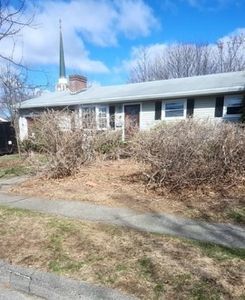 92 Blue Bell Rd, Worcester, MA, 01606