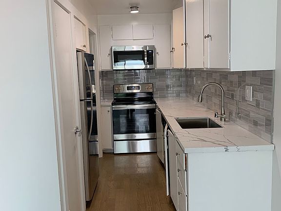 5th image of 4470 24th St