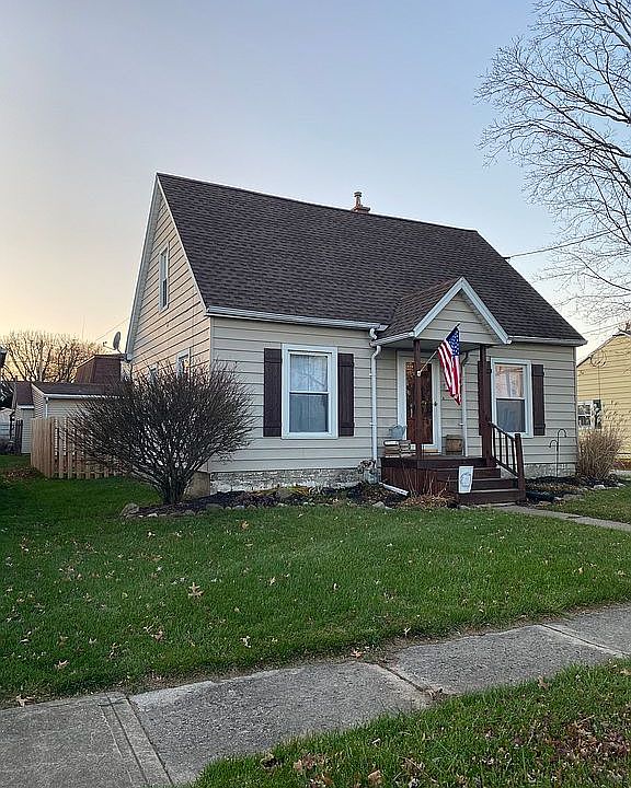 1st image of 14 Myers Ave