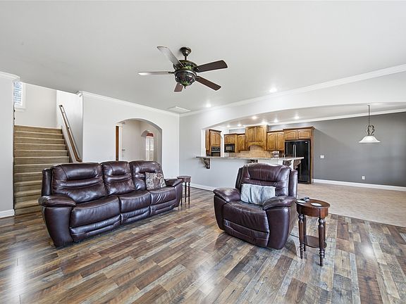 5th image of 10112 S 86th East Pl