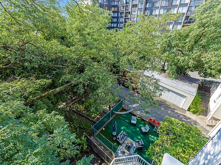 10 Palisade Ave #4C — Photo 24