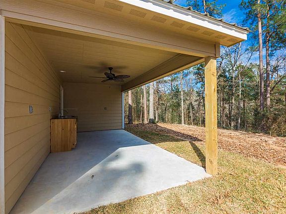 3rd image of 143 County Road 51