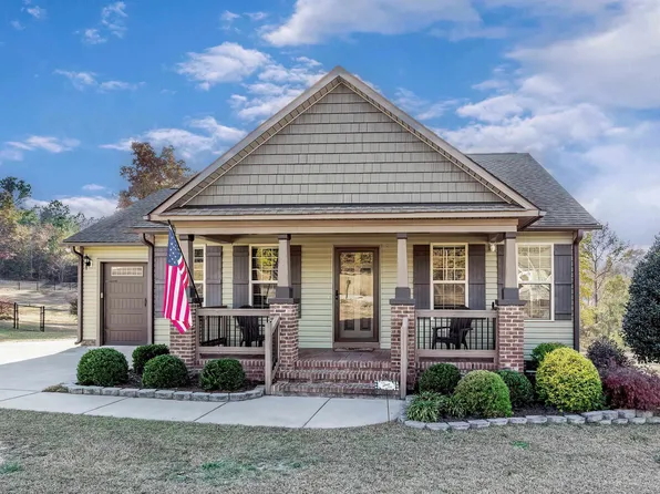 119 Parkers Pointe Dr, Benson, NC 27504