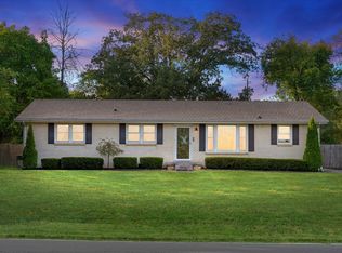 3 Charlemagne Blvd, Clarksville, TN 37042