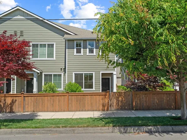 28 NE 134th Pl, Portland, OR 97230