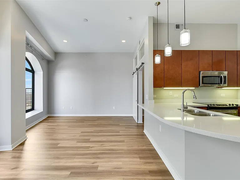 507 Sabine St #709 — Photo 8