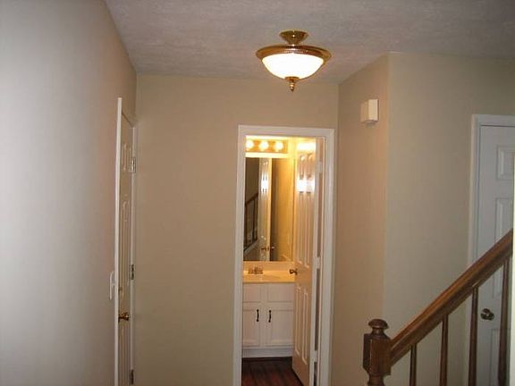 Entrance & Half Bath