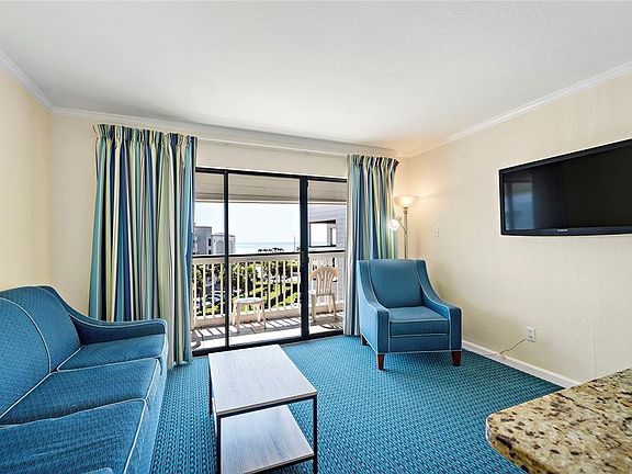 4th image of 6102 Seawall Blvd #381