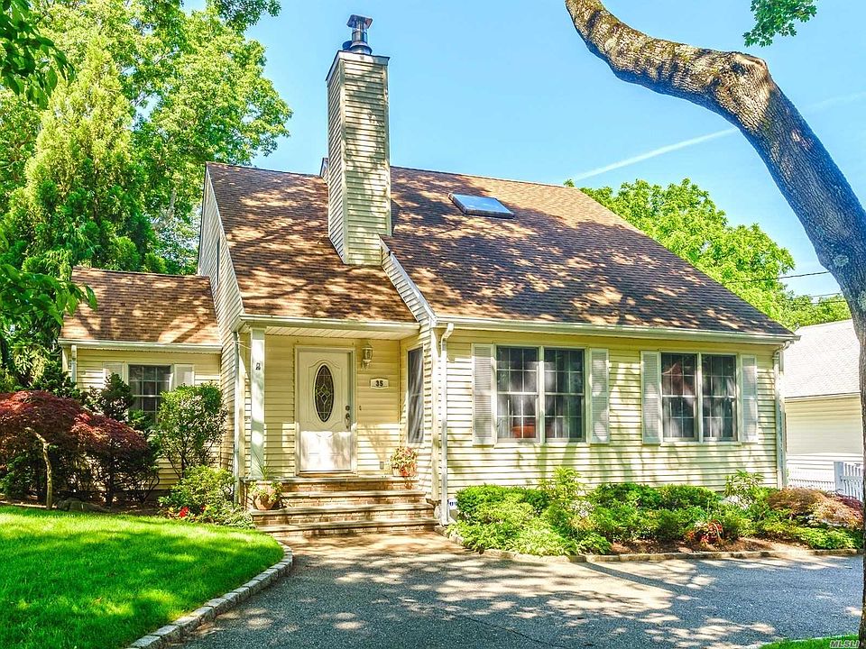 1st image of 35 Winthrop Dr