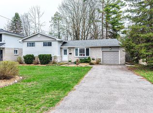 9 Eleanor Rd, Orillia, ON L3V2S3